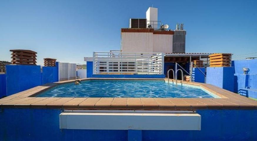 Edificio en venta en El Campello, 1a linea photo 0