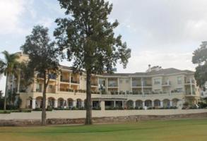 Edificio en venta en Fuengirola, Camino de Coín photo 0