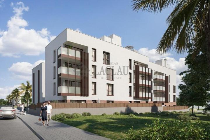 Piso en venta en Vilanova i la Geltrú, Tennis photo 0