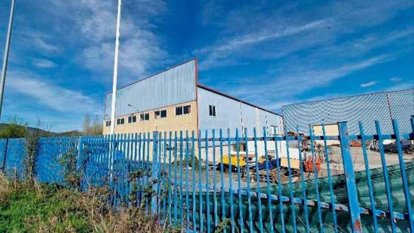 Nave industrial en venta en Congosto, Congosto photo 0