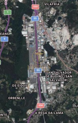 Local comercial en venta en Carral photo 0