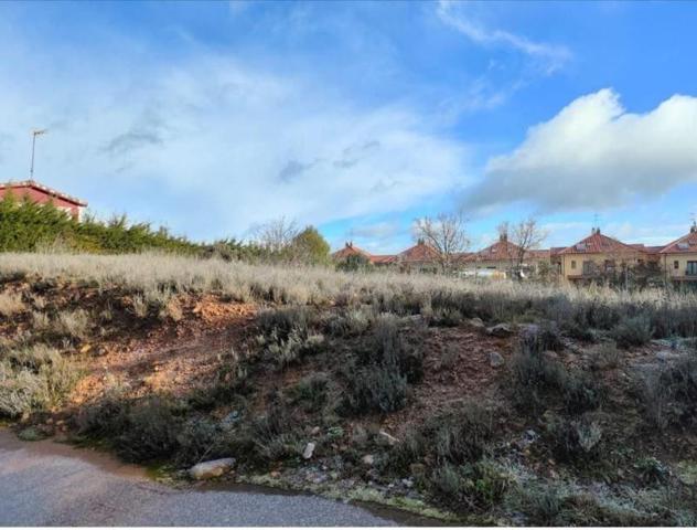 Terreno en venta en Garrafe de Torío, Garrafe de Torío photo 0