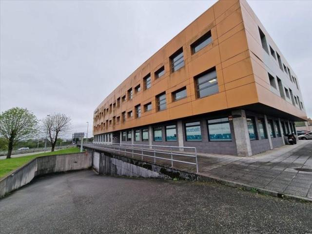 Oficina en venta en Llanera, Northern spain photo 0