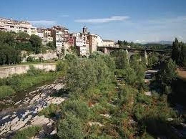 Piso en venta en Roda de Ter, Roda de ter photo 0