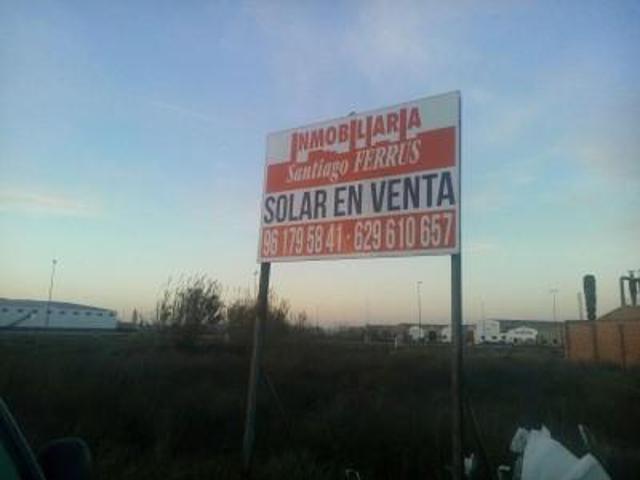 Terreno en venta en Sollana, PÓligono industrial olivarons photo 0
