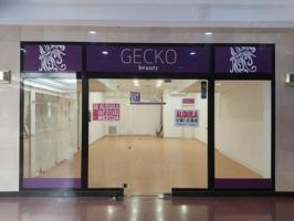 Local comercial en venta en Almansa, Centro photo 0