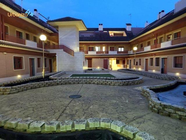 Apartamento en venta en Badajoz, Barriada de Llera photo 0