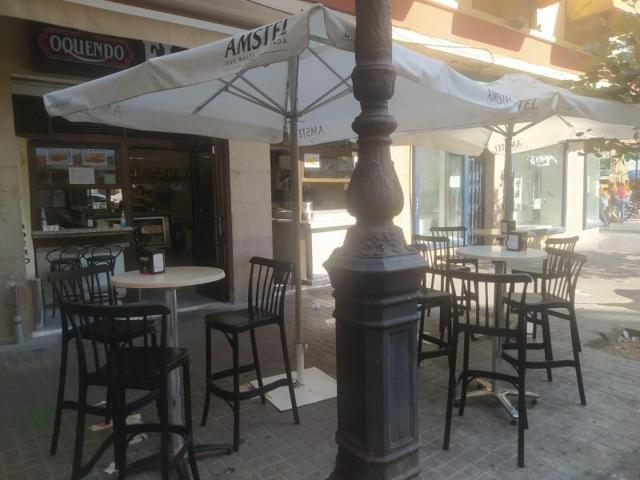 Local comercial en venta en Valencia, El Mercat photo 0