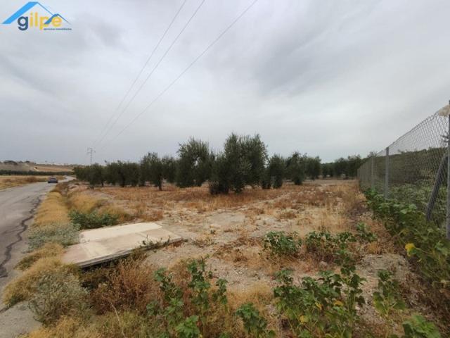 Chalet en venta en Paradas, Paradas photo 0