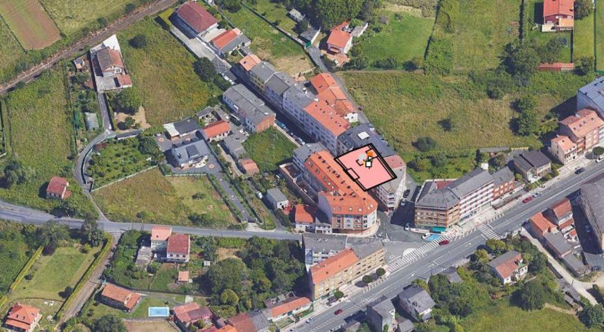 Edificio en venta en Narón, Rúa San Xoán, 15572 photo 0