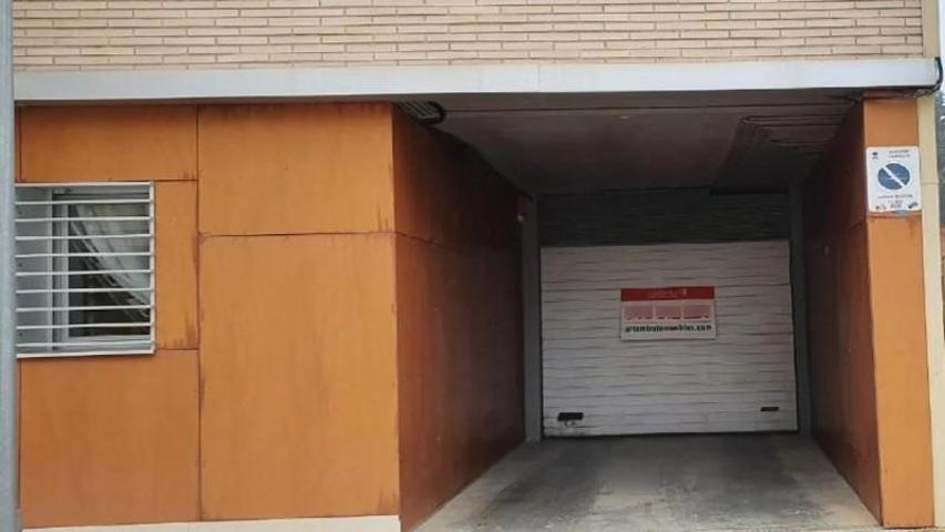 Garaje en venta en Almacelles, Cataluna photo 0