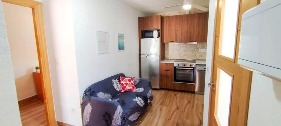 Piso en alquiler en Granada, Calle Mirasol, 18009 photo 0