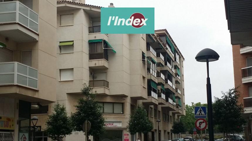 Garaje en venta en Cambrils, Puerto photo 0