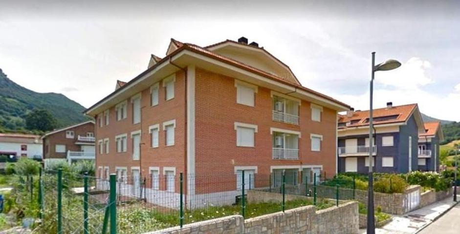 Garaje en venta en Ramales de la Victoria, GIBAJA photo 0