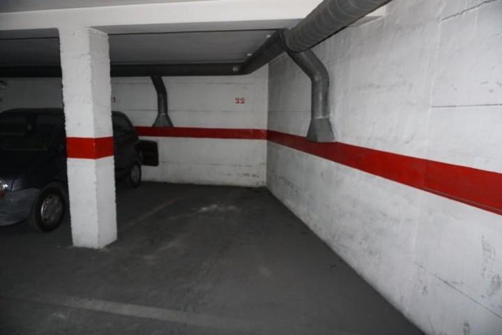 Garaje en venta en Elda, Cruz roja photo 0