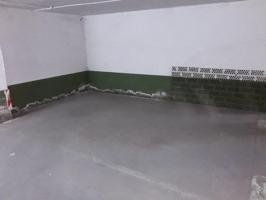 Parking en venta en La Roda, Ramon y cajal photo 0
