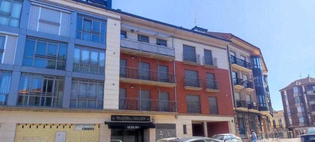 Parking en venta en Astorga, Avenida las Murallas, 24700 photo 0