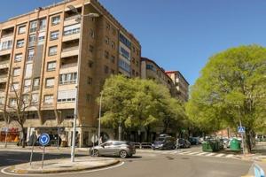 Garaje en venta en Pamplona, Iturrama photo 0