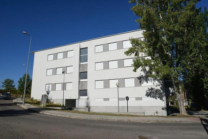 Parking en venta en Boñar, Avenida Vegamián, 24850 photo 0