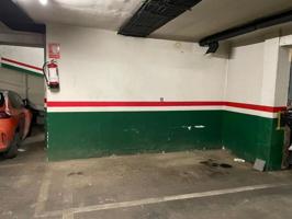 Parking en venta en Barcelona, Poble Sec photo 0