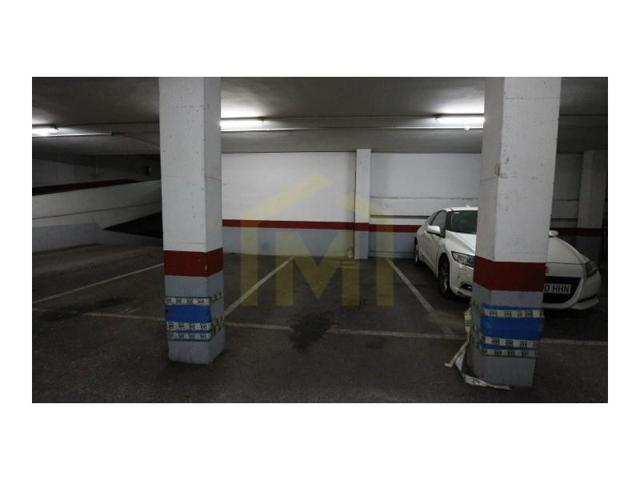 Garaje en venta en Oviedo, Auditorio - Seminario - Parque de Invierno photo 0