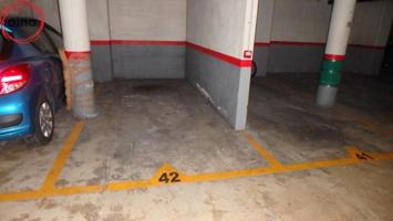 Garaje en venta en Pamplona, Iturrama photo 0