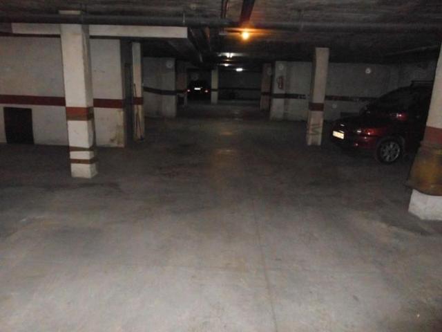 Garaje en venta en Almansa, Almansa photo 0