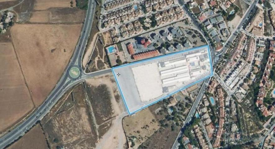 Garaje en venta en Cabo de Palos photo 0