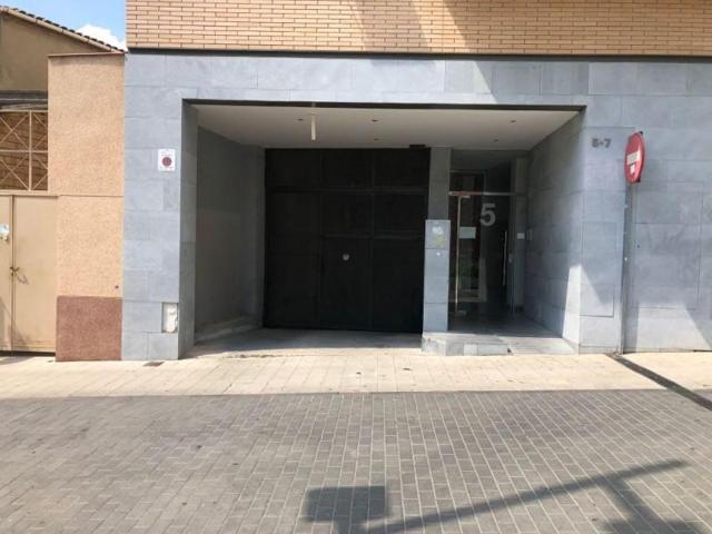 Garaje en venta en Igualada, ZONA HOSPITAL photo 0