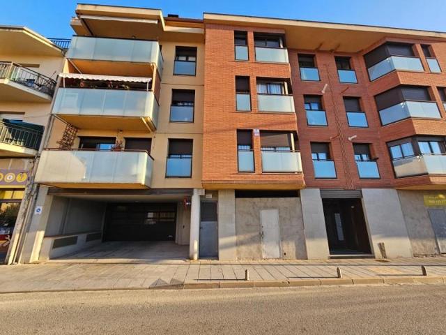 Parking en venta en Santa Coloma de Farners, Sol eixent photo 0