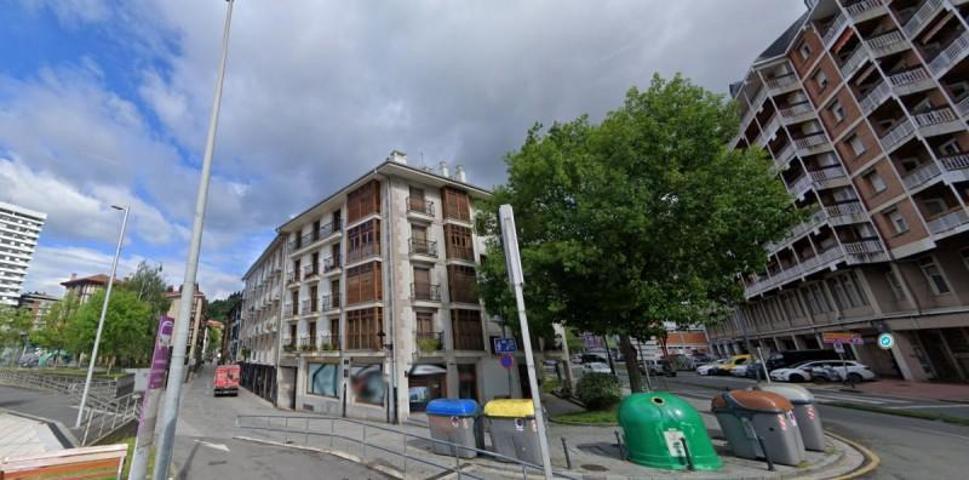 Garaje en venta en Arrasate-Mondragón, Centro photo 0