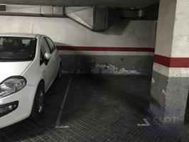 Parking en venta en Barcelona, El Clot photo 0