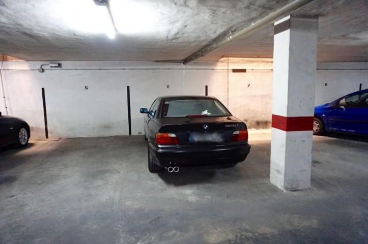 Garaje en venta en Elda, San crispín photo 0