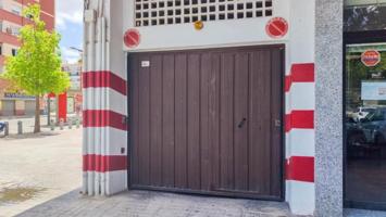 Garaje en venta en Valencia, Malilla photo 0