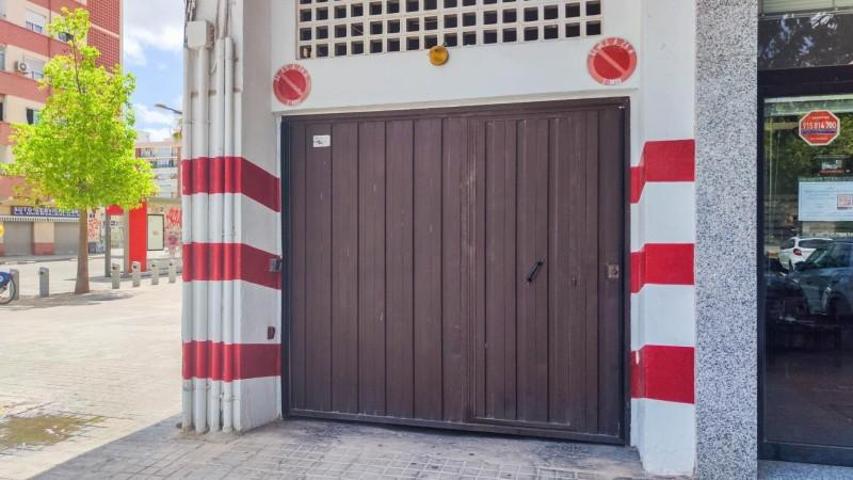 Garaje en venta en Valencia, Malilla photo 0