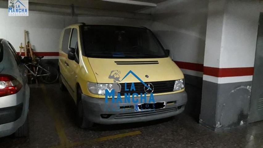 Garaje en venta en Albacete, San pedro photo 0