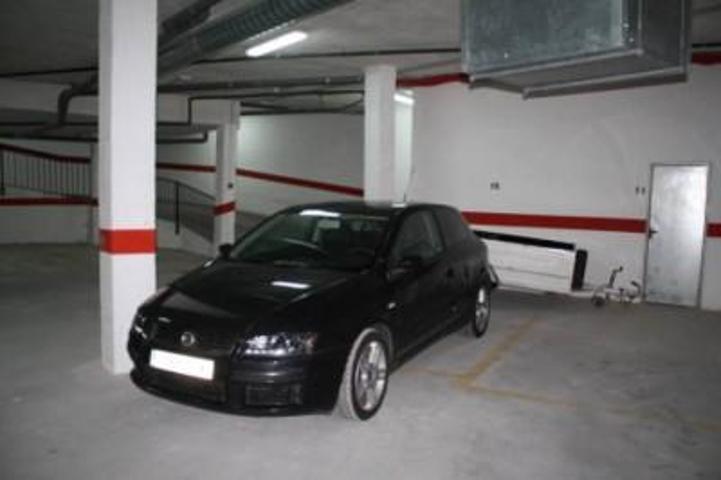 Garaje en venta en Los Montesinos, Centro photo 0