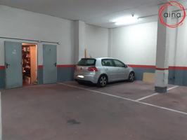 Garaje en venta en Barañáin, Barañain Lago photo 0