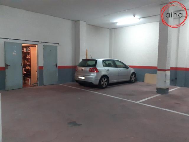 Garaje en venta en Barañáin, Barañain Lago photo 0