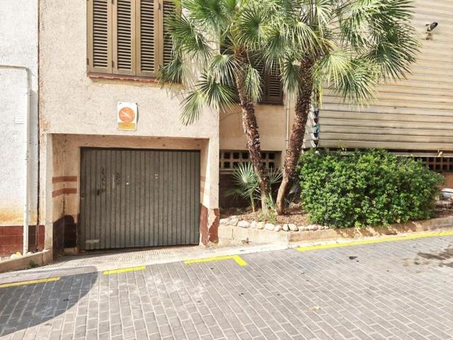 Garaje en venta en Calafell, Calafell Pueblo photo 0