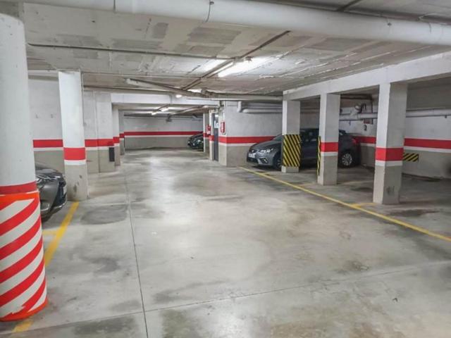 Parking en venta en Olesa de Montserrat, Mercadona photo 0