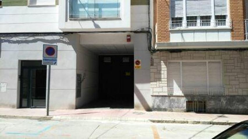 Garaje en venta en Almansa, Centro photo 0
