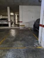 Garaje en venta en Dos Hermanas, Centro - Doña Mercedes photo 0