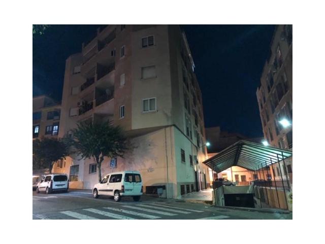 Garaje en venta en Plasencia photo 0