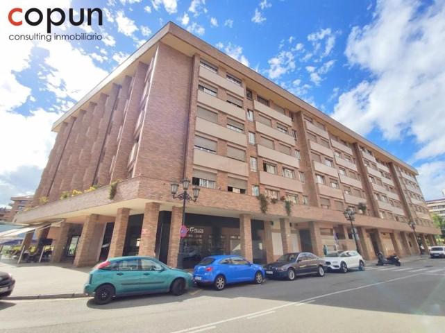 Garaje en venta en Oviedo, Oviedo photo 0