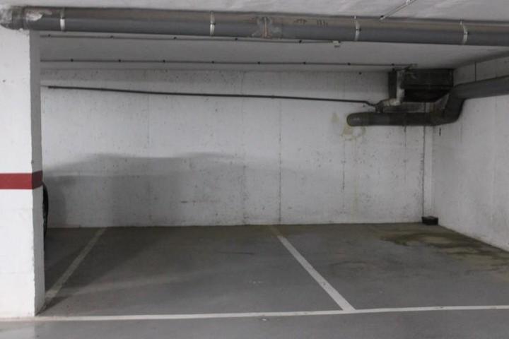 Parking en venta en Oliva, Conservatori photo 0