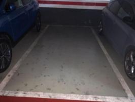 Parking en venta en Cornellà de Llobregat, Sant Ildefons photo 0