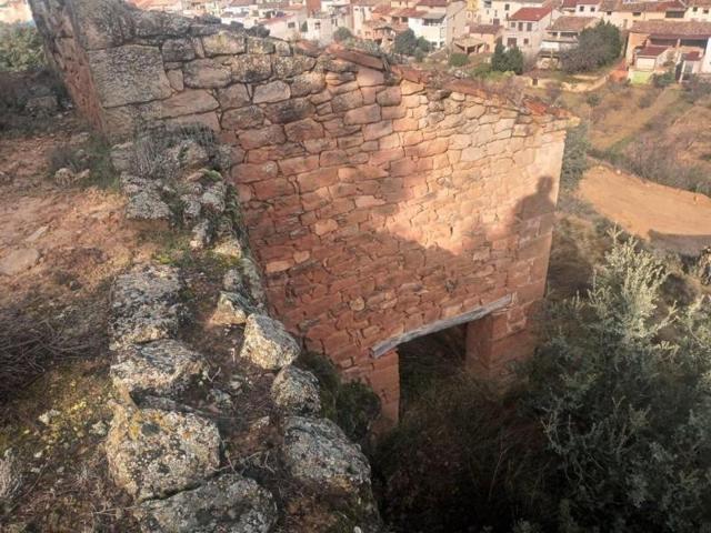 Chalet en venta en Valdeltormo, CENTRO photo 0