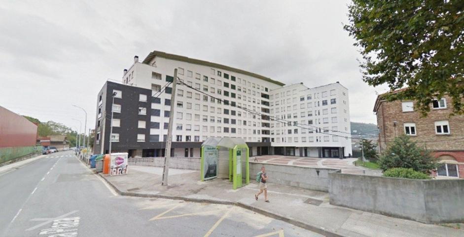 Garaje en venta en Barakaldo, Burtzena photo 0