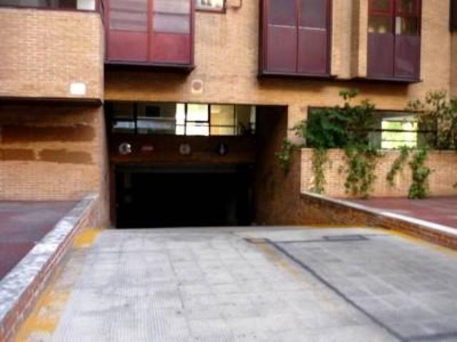 Garaje en venta en Valladolid, Centro photo 0